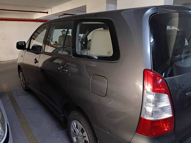 https://images10.gaadi.com/usedgaadi-sellcar/UsedCar/f501bbbaa/dc85fbda-49e3-4bc9-b177-3dbc665fc89d.jpg?imwidth=6402