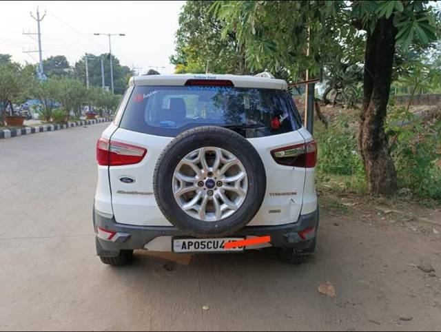 https://images10.gaadi.com/usedgaadi-sellcar/UsedCar/f501cab5a/0e36318f-2199-419a-aeb5-b16ee552fb0f.jpg?imwidth=6401