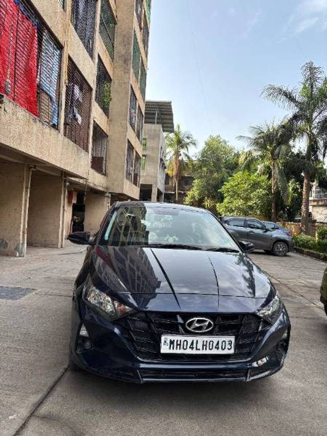 https://images10.gaadi.com/usedgaadi-sellcar/UsedCar/f502884aa/a24f286b-d9d9-4beb-9432-bcf4031f61cc.jpg?imwidth=6400