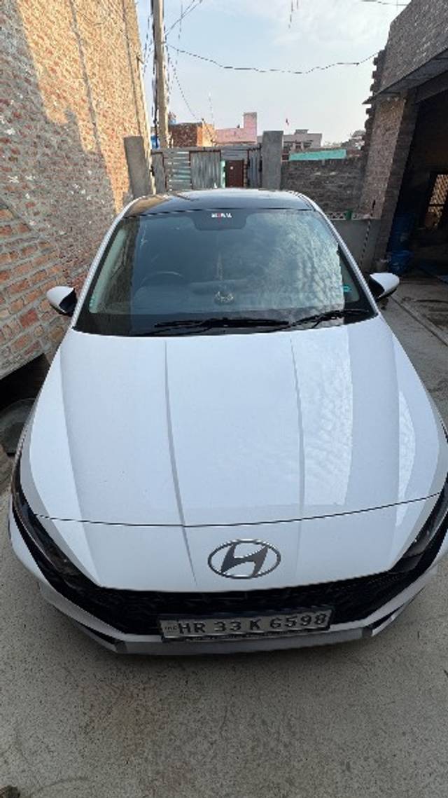 https://images10.gaadi.com/usedgaadi-sellcar/UsedCar/f5039005a/9ceae15f-a3cd-46e3-9569-7965aa1cb84a.jpeg?imwidth=6400