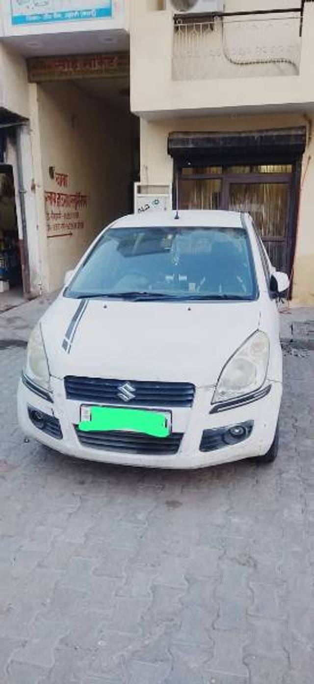 https://images10.gaadi.com/usedgaadi-sellcar/UsedCar/f503f607a/546948ac-3767-4071-a1c6-761f62c06af1.jpg?imwidth=6400