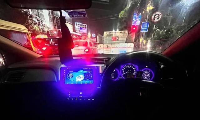 https://images10.gaadi.com/usedgaadi-sellcar/UsedCar/f503ff80a/b098e2c5-8d66-4c82-bac3-5158cad46a5d.jpg?imwidth=6401