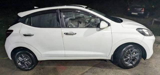 https://images10.gaadi.com/usedgaadi-sellcar/UsedCar/f50532c0a/0a9c5f42-4cfb-4f58-a317-c4d25de38290.jpg?imwidth=6401