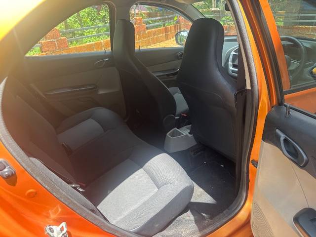 https://images10.gaadi.com/usedgaadi-sellcar/UsedCar/f505cb87a/7fae71ee-0de2-4abf-9bae-240c4a90d450.jpg?imwidth=6401