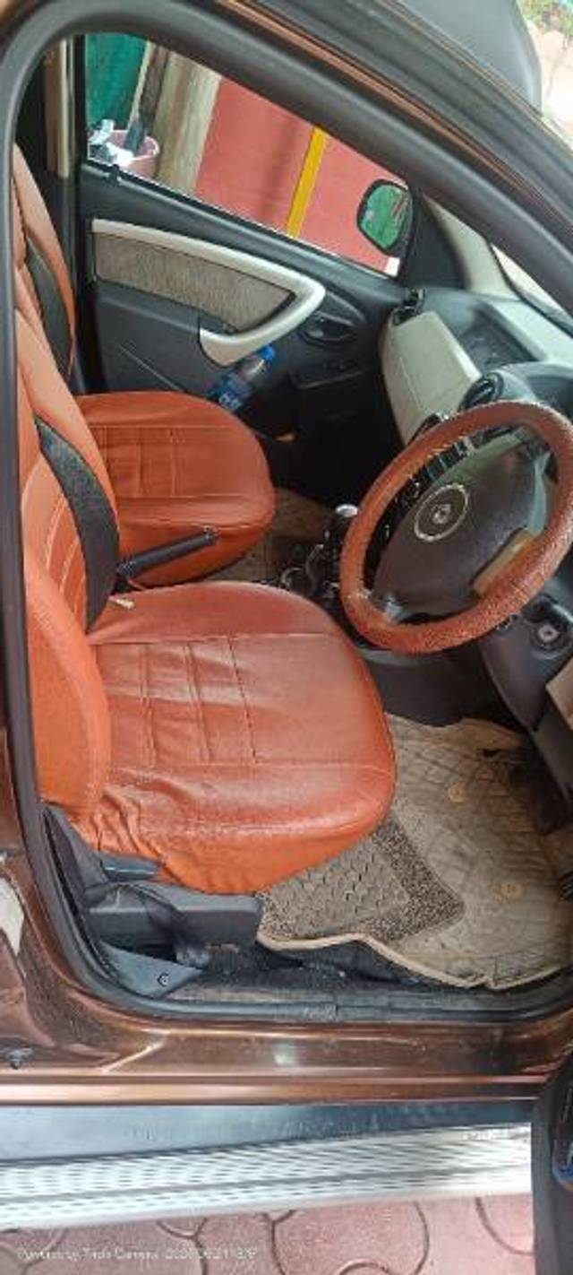 https://images10.gaadi.com/usedgaadi-sellcar/UsedCar/f506392da/48bcdc82-5ee8-4e0c-a216-018ed0348c52.jpg?imwidth=6402