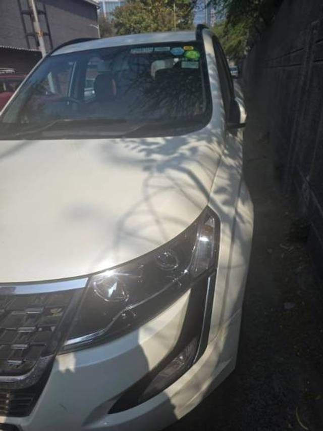 https://images10.gaadi.com/usedgaadi-sellcar/UsedCar/f507090fa/68584eef-4b02-4aea-b4b6-70ee82b44404.jpg?imwidth=6402