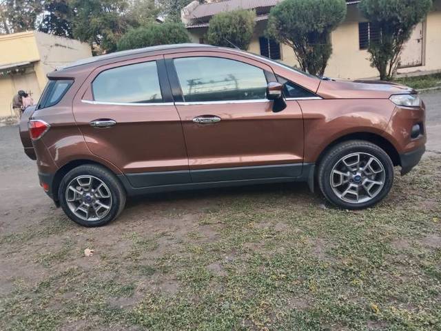 https://images10.gaadi.com/usedgaadi-sellcar/UsedCar/f507e7dea/4a4582a6-185b-479b-acc3-51414b08af1e.jpg?imwidth=6401