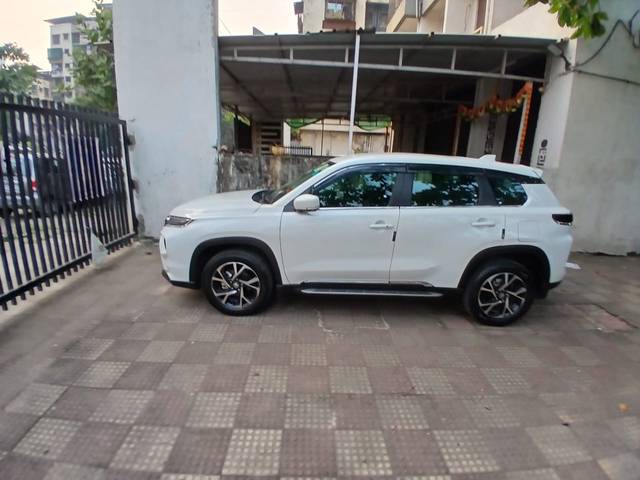 https://images10.gaadi.com/usedgaadi-sellcar/UsedCar/f5080573a/6dbdad2a-e3eb-4923-ae92-ceaa4cb5d28d.jpeg?imwidth=6401