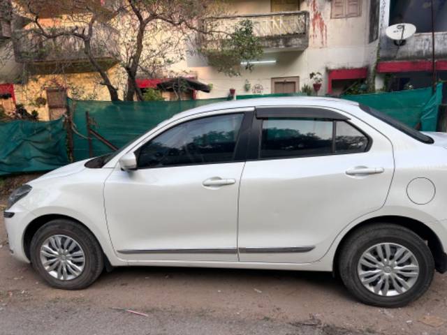 https://images10.gaadi.com/usedgaadi-sellcar/UsedCar/f5083ea0-700d-463e-8b89-9833156c2b49/c7d5b6dd-1920-450f-a74f-75b6284ea327.jpg?imwidth=6402