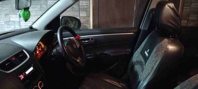 https://images10.gaadi.com/usedgaadi-sellcar/UsedCar/f5088f58a/7b688c36-18a8-41d1-91df-e0c68c81b3d8.jpg?imwidth=6402