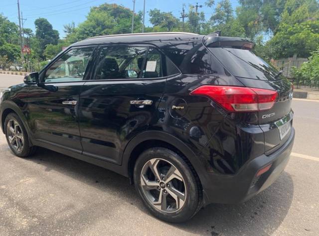 https://images10.gaadi.com/usedgaadi-sellcar/UsedCar/f508c50da/d673c18b-73bb-4f78-96bd-d3afde9083b4.jpeg?imwidth=6402