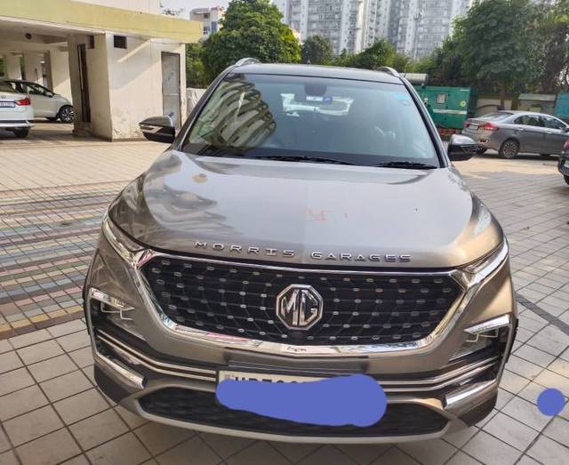 https://images10.gaadi.com/usedgaadi-sellcar/UsedCar/f5097d87a/7824c05a-c100-4ff7-9e2e-9809fed22952.JPG?imwidth=6402