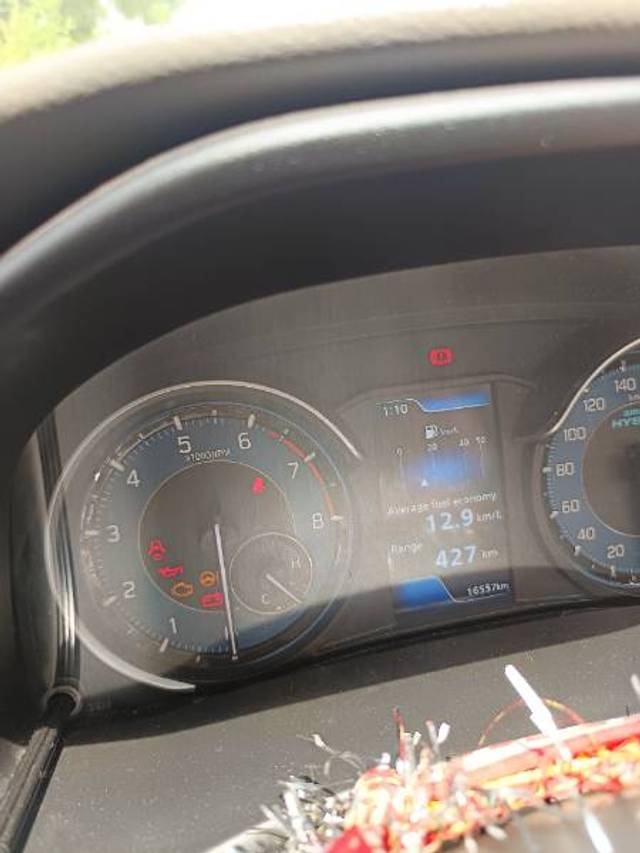 https://images10.gaadi.com/usedgaadi-sellcar/UsedCar/f509ddb2a/a7562cd9-63c7-4624-8b35-2d06d8f2b08a.jpg?imwidth=6402