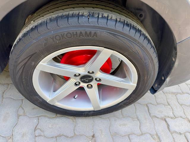 https://images10.gaadi.com/usedgaadi-sellcar/UsedCar/f50aa4cca/f3221762-40be-4628-bee7-35a48d746f6c.jpeg?imwidth=6402