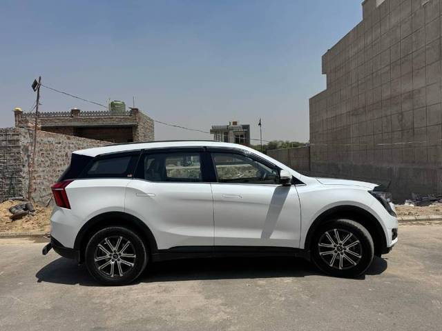 https://images10.gaadi.com/usedgaadi-sellcar/UsedCar/f50b7f9ea/64cb7d18-3a1b-4c61-9a49-5691b1a602d5.jpg?imwidth=6401