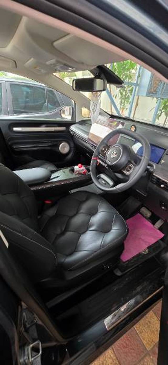 https://images10.gaadi.com/usedgaadi-sellcar/UsedCar/f50d1f33a/46c5dbfe-4e0e-4159-940a-8e15fa01d122.jpg?imwidth=6402