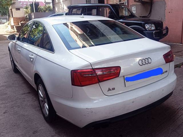 https://images10.gaadi.com/usedgaadi-sellcar/UsedCar/f50d54cfa/52a86abb-defb-4b65-8825-b6c1330ae165.jpg?imwidth=6401