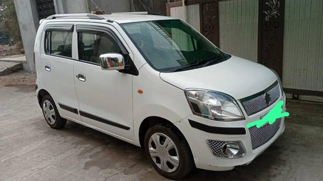 https://images10.gaadi.com/usedgaadi-sellcar/UsedCar/f50dcf46a/4061b9d7-14de-4050-b520-664dd6eecb58.jpeg?imwidth=6400