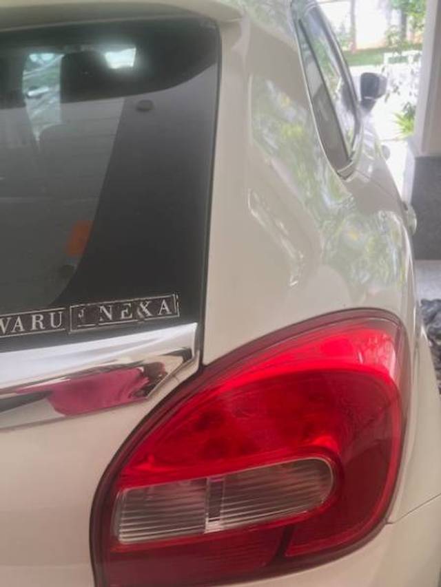 https://images10.gaadi.com/usedgaadi-sellcar/UsedCar/f50ddca1a/b926a874-73e3-46ff-86bb-1705ca6a1d7e.jpg?imwidth=6402