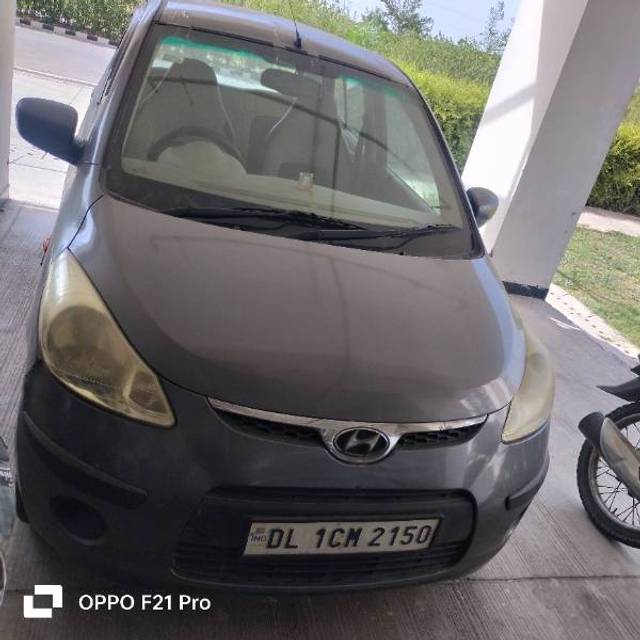https://images10.gaadi.com/usedgaadi-sellcar/UsedCar/f50e9bc8a/803503e4-03ac-4bac-b32d-fdc8fd645832.jpg?imwidth=6400