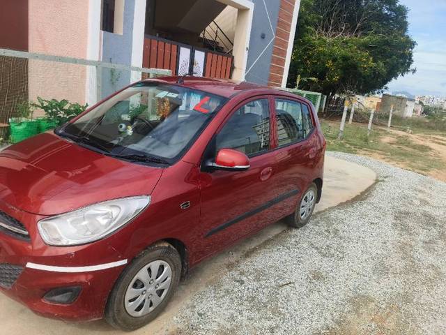 https://images10.gaadi.com/usedgaadi-sellcar/UsedCar/f50ec561a/d0c13d04-3f3a-43cb-8916-b3ac7c5b8c28.jpg?imwidth=6400