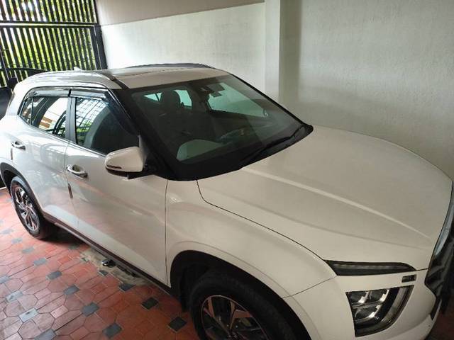 https://images10.gaadi.com/usedgaadi-sellcar/UsedCar/f50f4e1ca/41eca174-4339-4f06-b78d-e45f7bc44a58.jpg?imwidth=6400