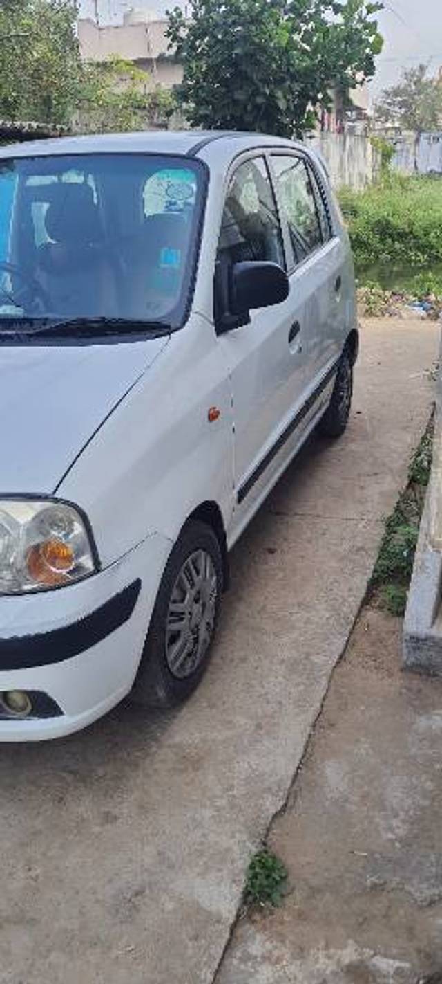 https://images10.gaadi.com/usedgaadi-sellcar/UsedCar/f50fb75ca/4d8c0d55-4355-4d02-8b48-da229193f928.jpg?imwidth=6400