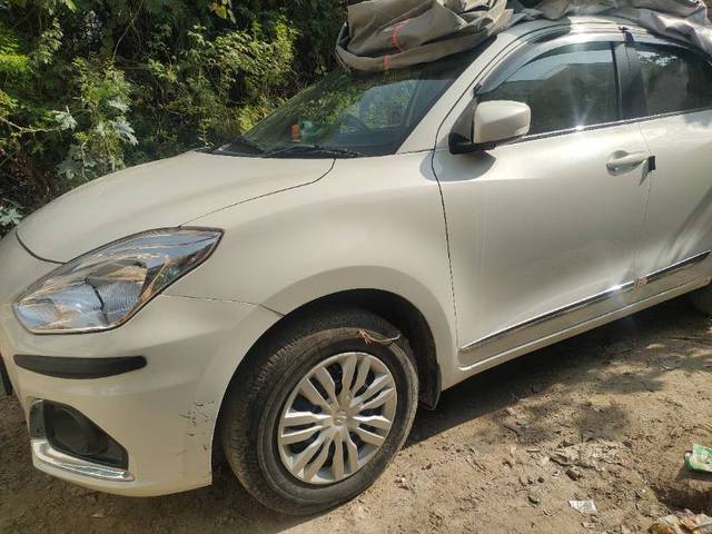 https://images10.gaadi.com/usedgaadi-sellcar/UsedCar/f510a053a/49f10e99-2fc9-435b-8f5b-f08b7f85aa55.jpg?imwidth=6400