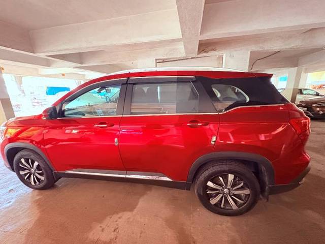https://images10.gaadi.com/usedgaadi-sellcar/UsedCar/f510ef10a/d8f0ace7-3dcc-4b34-b632-4b0e381eedab.jpg?imwidth=6401