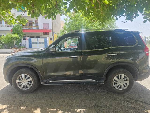 https://images10.gaadi.com/usedgaadi-sellcar/UsedCar/f5119c5fa/5099d10e-dab9-4a4f-9f76-c40e5486b306.jpeg?imwidth=6401
