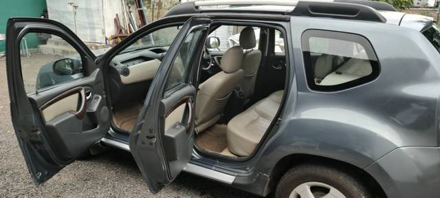 https://images10.gaadi.com/usedgaadi-sellcar/UsedCar/f511d8cda/b0f7b5a4-cc29-458a-8e70-ab435c3d2b96.jpg?imwidth=6402