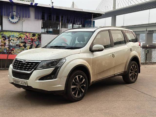 https://images10.gaadi.com/usedgaadi-sellcar/UsedCar/f51266bba/0eb8a995-62af-46f0-9be5-709bd9063d0f.jpg?imwidth=6401