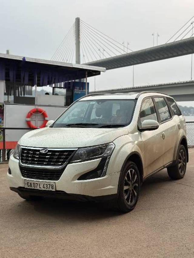 https://images10.gaadi.com/usedgaadi-sellcar/UsedCar/f51266bba/346c391b-a37d-4d70-aa8d-e3c81c364baa.jpg?imwidth=6400