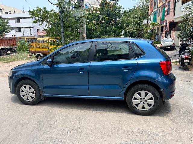 https://images10.gaadi.com/usedgaadi-sellcar/UsedCar/f512b614a/cc3617c9-30c1-4555-b5c8-660cee634fa5.jpeg?imwidth=6402