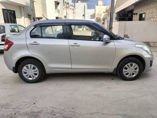 https://images10.gaadi.com/usedgaadi-sellcar/UsedCar/f513527fa/4a5b7764-88d0-488d-aac3-71a89e6e1c90.jpg?imwidth=6401