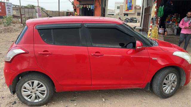 https://images10.gaadi.com/usedgaadi-sellcar/UsedCar/f513b324a/8e5b7607-247a-47a5-93f6-0c6b20be2a2a.jpeg?imwidth=6401