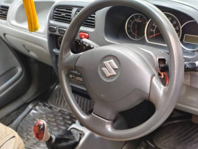 https://images10.gaadi.com/usedgaadi-sellcar/UsedCar/f514fb0fa/99a5009f-9c4e-4292-a1d8-03de53c602bc.jpg?imwidth=6402