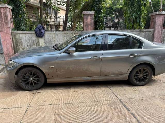 https://images10.gaadi.com/usedgaadi-sellcar/UsedCar/f515605ea/33953686-711f-4ed0-b251-112e6576b566.jpg?imwidth=6401