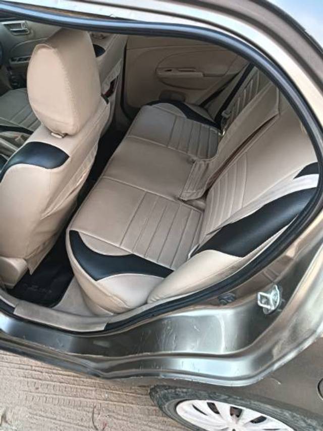 https://images10.gaadi.com/usedgaadi-sellcar/UsedCar/f51566ada/724c12ef-a737-4af9-b79f-aada0d31ed8f.jpg?imwidth=6402