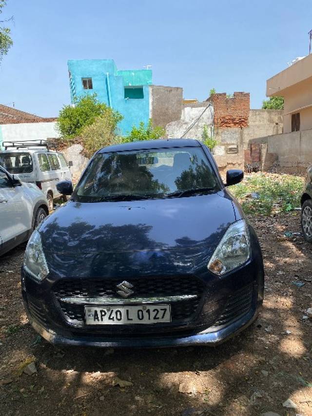 https://images10.gaadi.com/usedgaadi-sellcar/UsedCar/f515e7eaa/bdda8960-3c1f-4efc-9c98-44408096560c.jpg?imwidth=6400