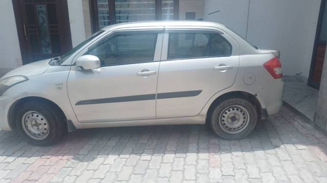 https://images10.gaadi.com/usedgaadi-sellcar/UsedCar/f516d0c5a/b9e8d836-39e3-4f4e-9968-e28c9141e99f.jpeg?imwidth=6401
