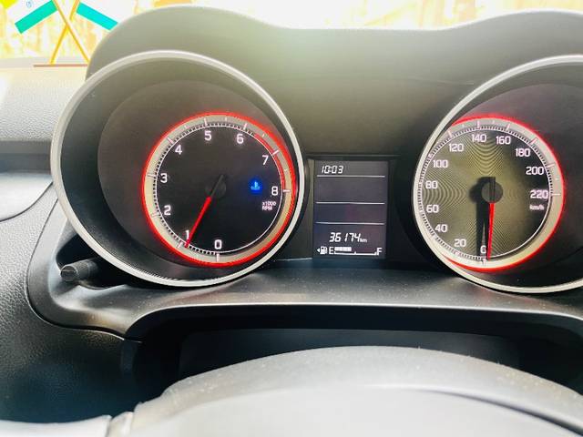 https://images10.gaadi.com/usedgaadi-sellcar/UsedCar/f5170d09a/8657733c-93ae-434c-8288-fff15e09cab2.jpeg?imwidth=6400