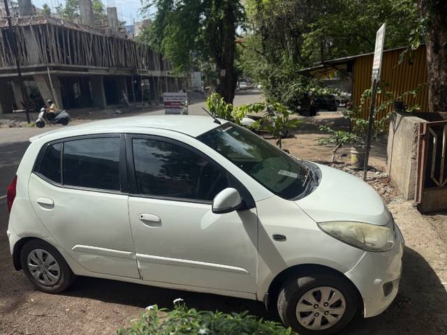 https://images10.gaadi.com/usedgaadi-sellcar/UsedCar/f51717b3a/09275ac5-38eb-4a75-ac10-157ce37bbd0e.jpeg?imwidth=6401