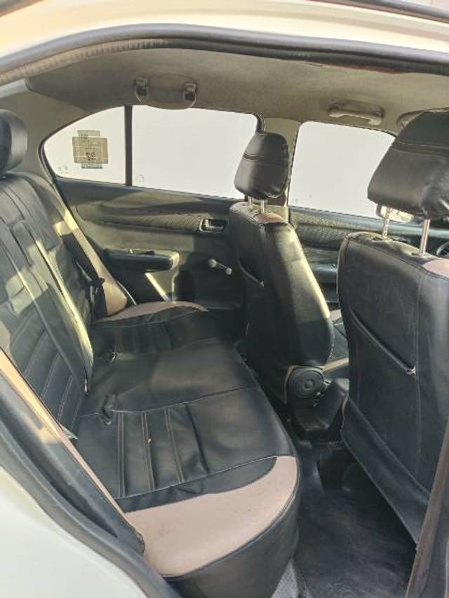 https://images10.gaadi.com/usedgaadi-sellcar/UsedCar/f5178061a/4b353831-80fe-48d6-b367-17ce355953ad.jpg?imwidth=6401