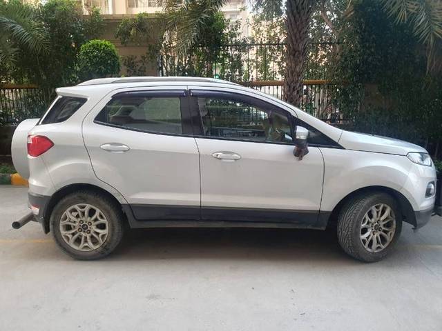 https://images10.gaadi.com/usedgaadi-sellcar/UsedCar/f517b550a/3d2bfb6d-4f1a-4e4a-8872-08332e1036bb.jpg?imwidth=6401
