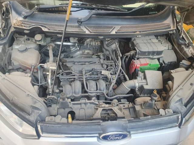 https://images10.gaadi.com/usedgaadi-sellcar/UsedCar/f517b550a/5bfa2fa6-150d-4ca1-9e97-6f1e24ae4b5b.jpg?imwidth=6402