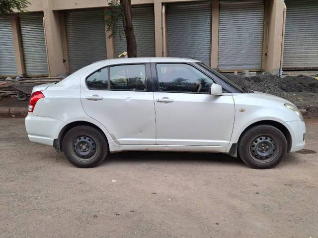 https://images10.gaadi.com/usedgaadi-sellcar/UsedCar/f518d4f8a/0ad2d89d-b873-4bc5-9271-23879f242a27.jpg?imwidth=6401