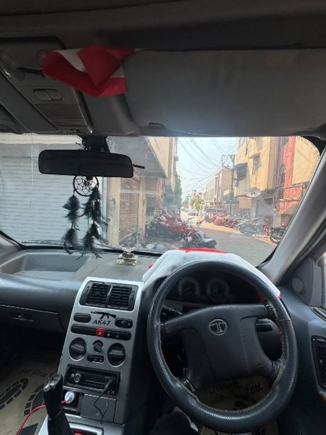 https://images10.gaadi.com/usedgaadi-sellcar/UsedCar/f518ec36a/879f5f95-f4ac-4718-bff2-406344ae15c2.jpeg?imwidth=6402