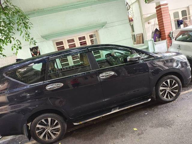 https://images10.gaadi.com/usedgaadi-sellcar/UsedCar/f519815ea/36cad21e-f2fb-4b2a-99c7-932df0a6d1f3.jpeg?imwidth=6402