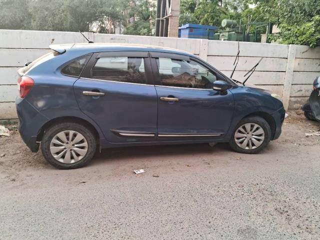 https://images10.gaadi.com/usedgaadi-sellcar/UsedCar/f519e78aa/8a2f4424-ec8a-4b62-bd7e-ce4e4c2404b6.jpg?imwidth=6400
